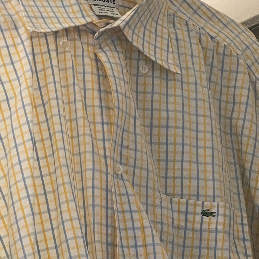 Lacoste button-up - Picture 2 of 4